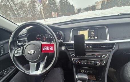 KIA Optima IV, 2020 год, 2 600 000 рублей, 10 фотография