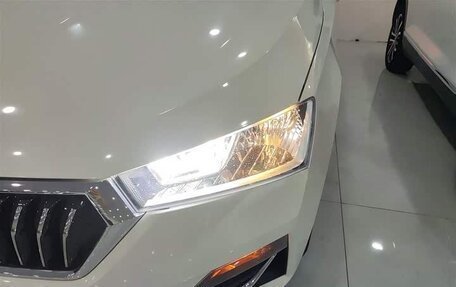 Skoda Rapid II, 2022 год, 1 112 100 рублей, 10 фотография