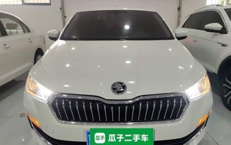 Skoda Rapid II, 2022 год, 1 112 100 рублей, 2 фотография