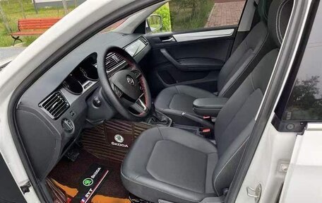 Skoda Rapid II, 2022 год, 1 112 100 рублей, 21 фотография