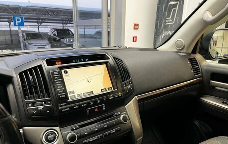 Toyota Land Cruiser 200, 2008 год, 3 000 000 рублей, 10 фотография