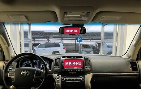 Toyota Land Cruiser 200, 2008 год, 3 000 000 рублей, 11 фотография