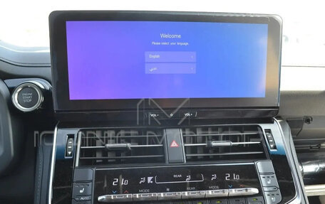 Toyota Land Cruiser, 2025 год, 13 750 000 рублей, 12 фотография