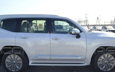 Toyota Land Cruiser, 2025 год, 13 750 000 рублей, 9 фотография