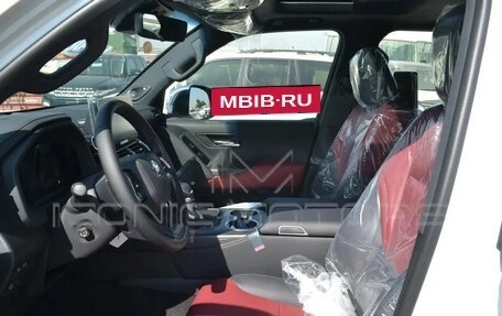 Toyota Land Cruiser, 2025 год, 13 750 000 рублей, 10 фотография