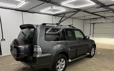 Mitsubishi Pajero IV, 2014 год, 2 610 000 рублей, 1 фотография