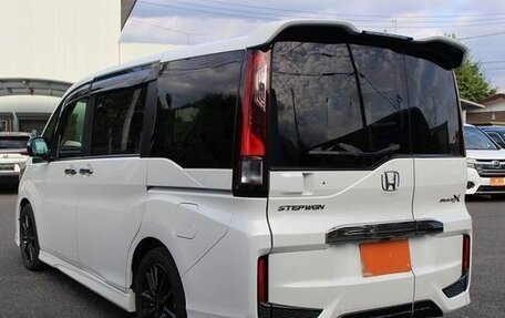 Honda Stepwgn IV, 2019 год, 1 832 000 рублей, 5 фотография