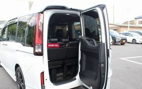 Honda Stepwgn IV, 2019 год, 1 832 000 рублей, 9 фотография