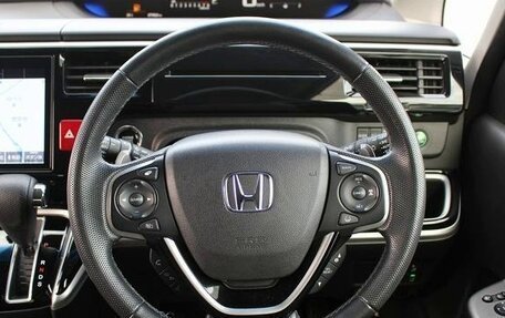 Honda Stepwgn IV, 2019 год, 1 832 000 рублей, 16 фотография