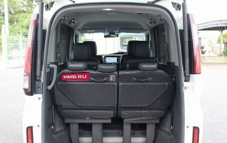 Honda Stepwgn IV, 2019 год, 1 832 000 рублей, 39 фотография