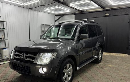Mitsubishi Pajero IV, 2014 год, 2 610 000 рублей, 3 фотография