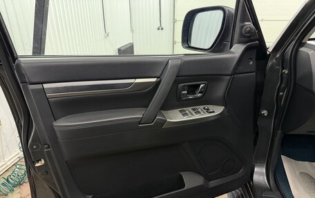 Mitsubishi Pajero IV, 2014 год, 2 610 000 рублей, 19 фотография