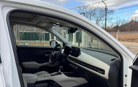 Honda HR-V, 2022 год, 3 800 000 рублей, 6 фотография