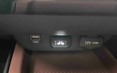 Hyundai Elantra, 2022 год, 1 400 000 рублей, 14 фотография