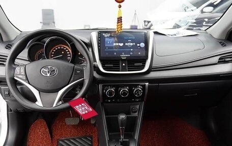 Toyota Yaris XP150 рестайлинг, 2022 год, 1 434 100 рублей, 9 фотография