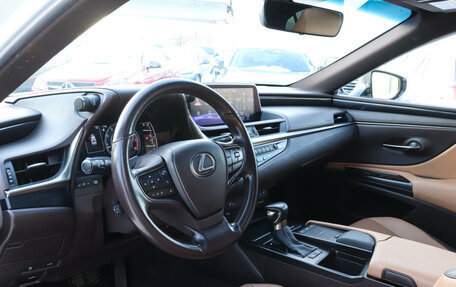 Lexus ES VII, 2021 год, 3 550 000 рублей, 13 фотография