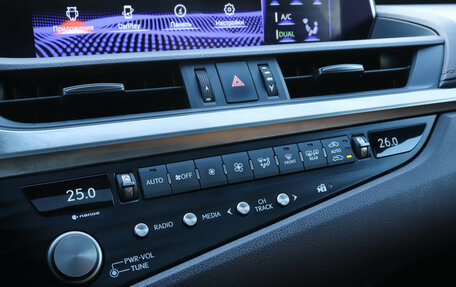 Lexus ES VII, 2021 год, 3 550 000 рублей, 19 фотография