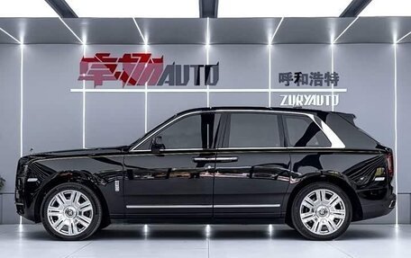 Rolls-Royce Cullinan, 2022 год, 36 800 000 рублей, 4 фотография