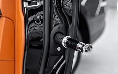 Rolls-Royce Cullinan, 2022 год, 36 800 000 рублей, 15 фотография