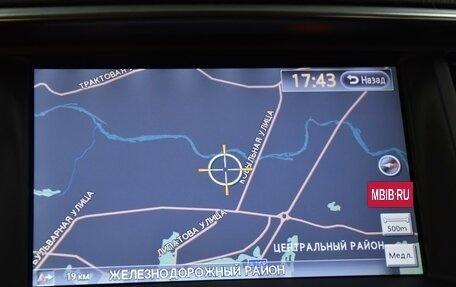 Nissan Patrol, 2011 год, 3 100 000 рублей, 18 фотография