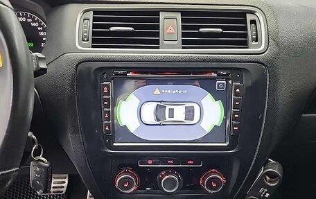 Volkswagen Jetta VI, 2013 год, 1 030 000 рублей, 9 фотография