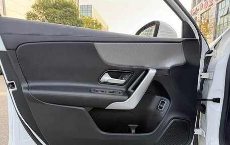 Mercedes-Benz A-Класс, 2021 год, 1 810 000 рублей, 16 фотография