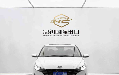 Hyundai Elantra, 2023 год, 1 600 000 рублей, 2 фотография