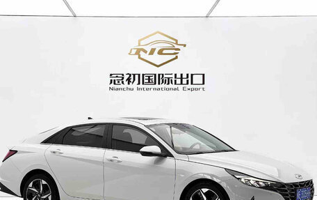 Hyundai Elantra, 2023 год, 1 600 000 рублей, 3 фотография