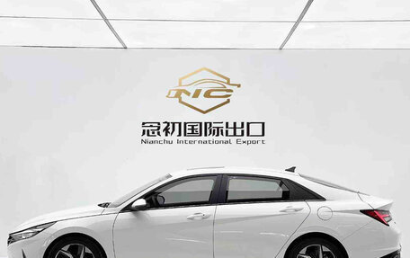 Hyundai Elantra, 2023 год, 1 600 000 рублей, 7 фотография