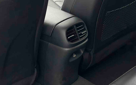 Hyundai Elantra, 2023 год, 1 600 000 рублей, 14 фотография