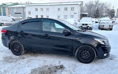 KIA Rio III рестайлинг, 2016 год, 940 000 рублей, 3 фотография