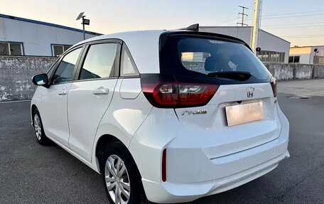 Honda Fit, 2021 год, 1 170 000 рублей, 4 фотография