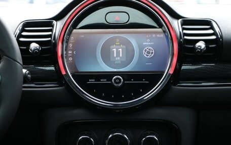 MINI Clubman, 2022 год, 2 010 000 рублей, 15 фотография