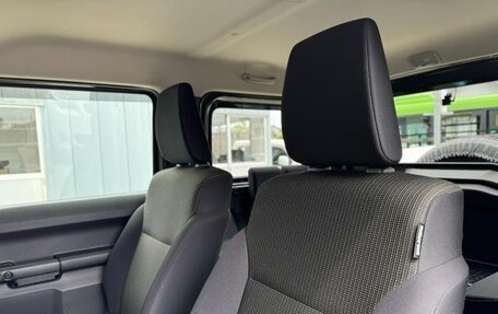 Suzuki Jimny, 2023 год, 1 911 000 рублей, 28 фотография