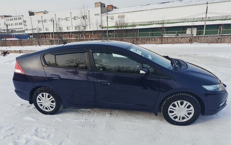 Honda Insight II рестайлинг, 2010 год, 650 000 рублей, 3 фотография