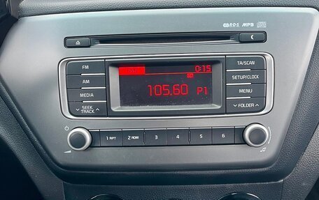 KIA Rio III рестайлинг, 2015 год, 1 100 000 рублей, 12 фотография