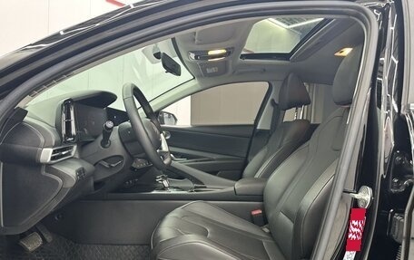 Hyundai Elantra, 2022 год, 1 584 355 рублей, 5 фотография