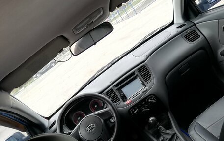 KIA Rio II, 2011 год, 569 000 рублей, 24 фотография