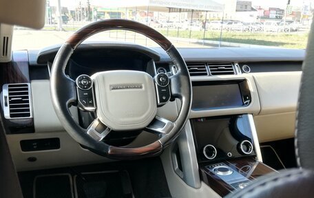 Land Rover Range Rover IV рестайлинг, 2015 год, 4 309 000 рублей, 32 фотография