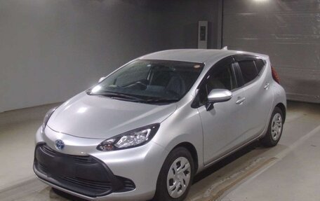 Toyota Aqua, 2023 год, 1 213 605 рублей, 1 фотография