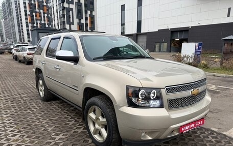 Chevrolet Tahoe III, 2012 год, 2 600 000 рублей, 2 фотография