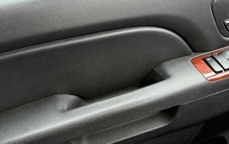 Chevrolet Tahoe III, 2012 год, 2 600 000 рублей, 14 фотография