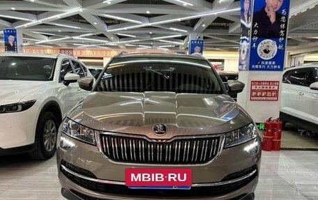 Skoda Karoq I, 2022 год, 2 024 605 рублей, 2 фотография
