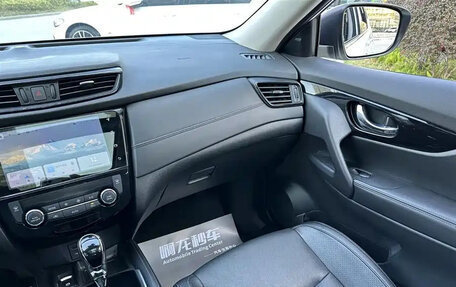 Nissan X-Trail, 2022 год, 1 600 000 рублей, 15 фотография