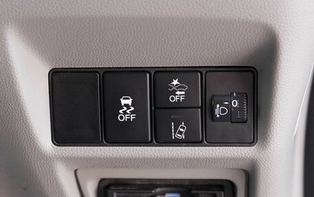 Honda Stepwgn IV, 2016 год, 1 700 000 рублей, 18 фотография