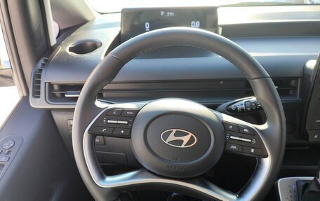 Hyundai Staria, 2024 год, 5 900 000 рублей, 22 фотография