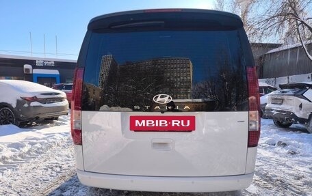 Hyundai Staria, 2024 год, 5 900 000 рублей, 15 фотография