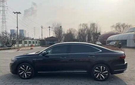 Volkswagen Passat B8 рестайлинг, 2021 год, 1 599 000 рублей, 3 фотография