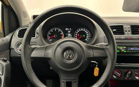 Volkswagen Polo VI (EU Market), 2011 год, 699 000 рублей, 19 фотография