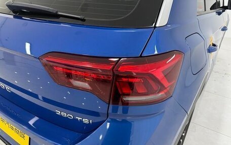 Volkswagen T-Roc I, 2022 год, 1 689 003 рублей, 14 фотография